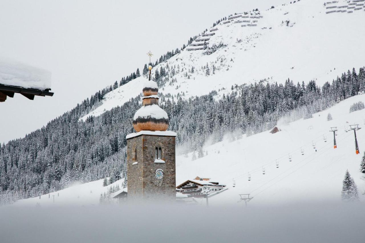Hotel Kristall Лех ам Алберг Екстериор снимка